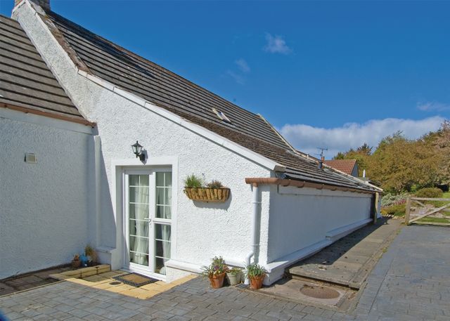 Colinton Cottage